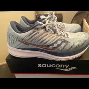 Saucony Ride 13 size 9.5